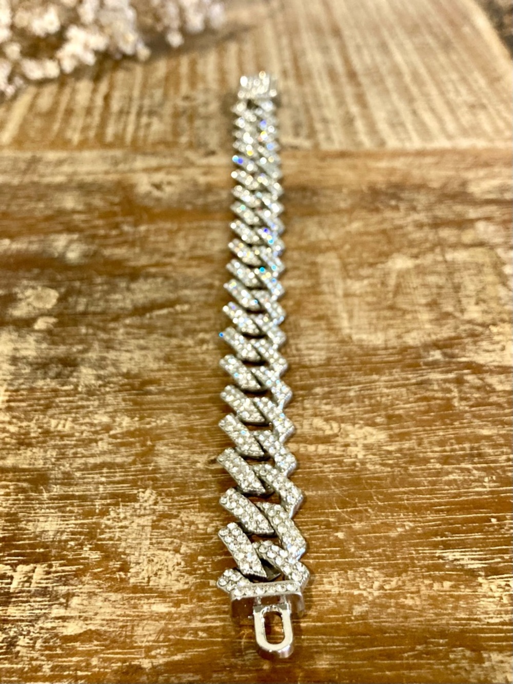 Men’s Miami Cuban Chain Silver Tone Bracelet with Rhinestones - Picture 3 of 11